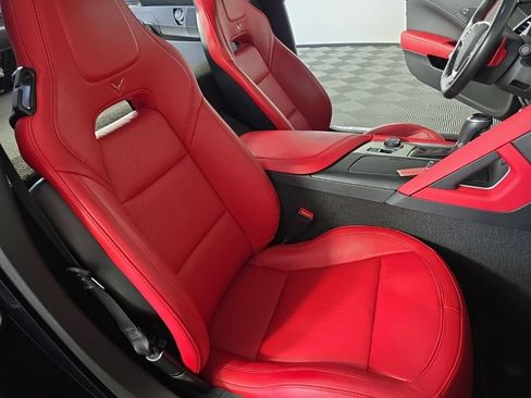 Used 2019 Chevrolet Corvette Stingray Coupe w/ 2LT Preferred Equipment Group RWD image 31