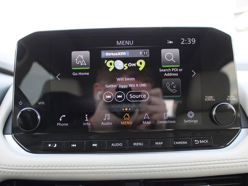 Certified 2023 Nissan Rogue SL w/ SL Premium Package image 22