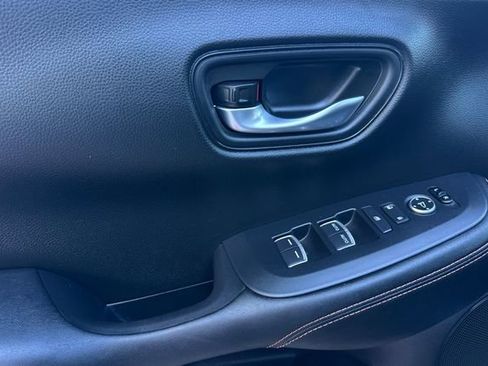 Certified 2023 Honda HR-V Sport image 12