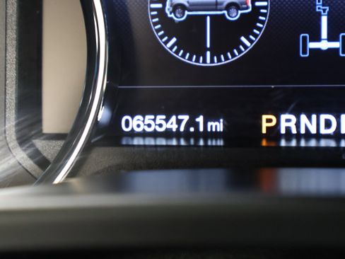 Used 2017 Ford F250 Lariat w/ Lariat Value Package image 22