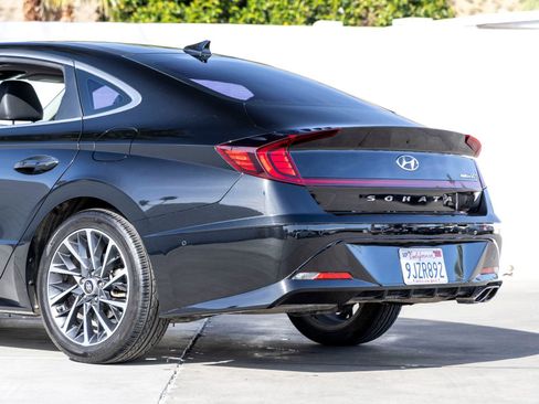 Used 2022 Hyundai Sonata Limited w/ Cargo Package image 8