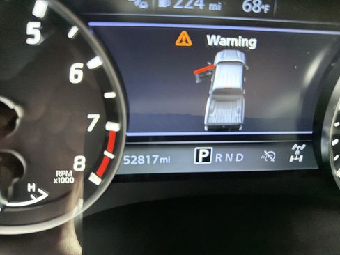 Used 2024 Nissan Frontier SV w/ SV Convenience Package AWD/4WD image 3