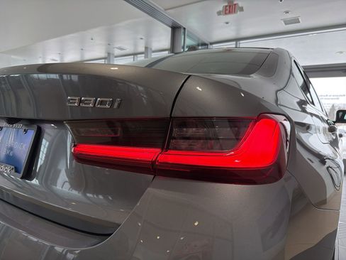 Used 2025 BMW 330i xDrive Sedan w/ M Sport Package image 13