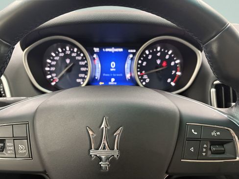 Used 2015 Maserati Ghibli image 19