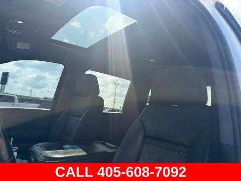 Used 2021 GMC Sierra 2500 Denali w/ Denali Ultimate Package AWD/4WD image 11