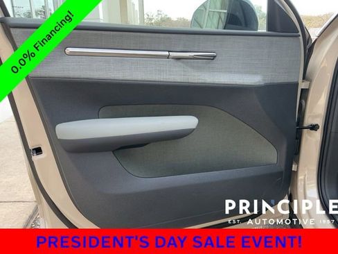 New 2026 Volvo EX30 Cross Country Ultra image 22