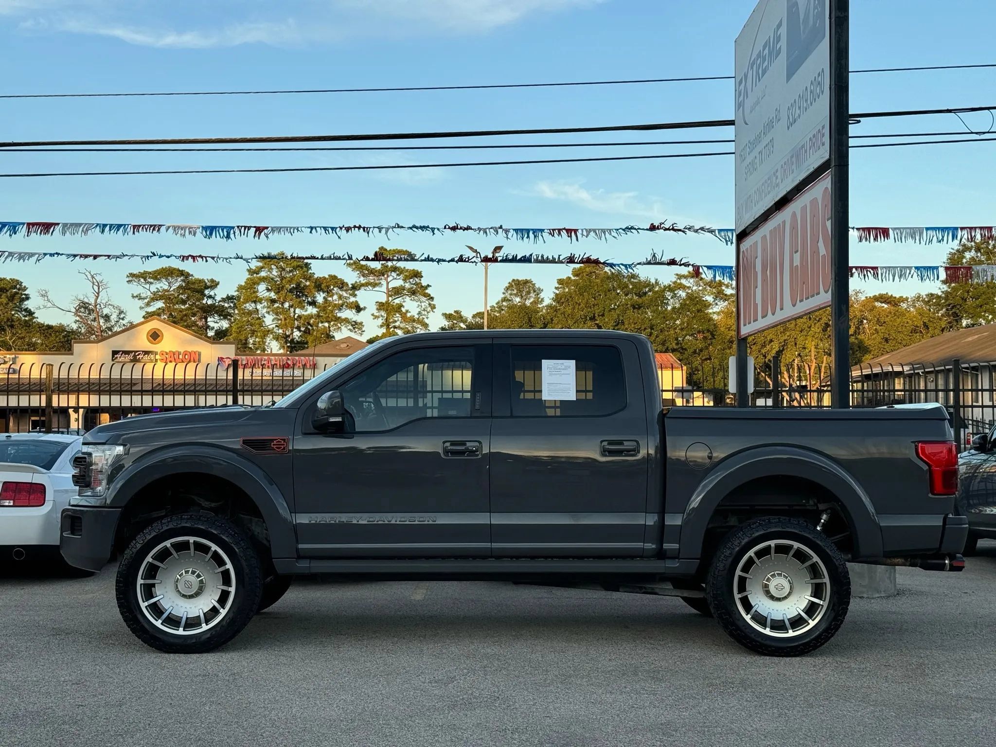 Used 2020 Ford F150 Lariat w/ Equipment Group 502A Luxury AWD/4WD image 8