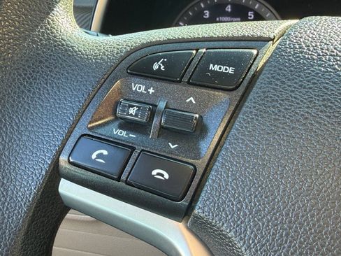 Used 2021 Hyundai Tucson Value FWD image 29
