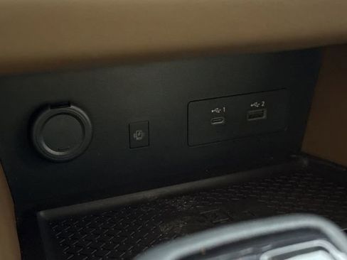 Used 2023 Nissan Pathfinder Platinum w/ Cargo Package image 19