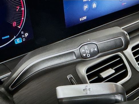 Used 2026 Mercedes-Benz GLE 350 4MATIC image 17