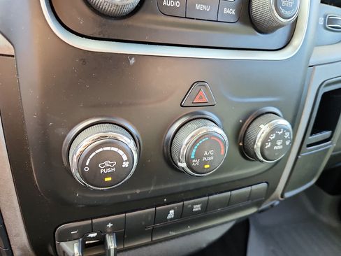 Used 2014 RAM 1500 Tradesman w/ Popular Equipment Group AWD/4WD image 17