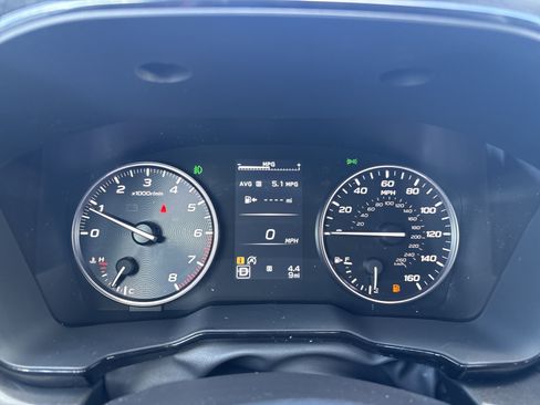 Used 2025 Subaru Outback Premium image 9