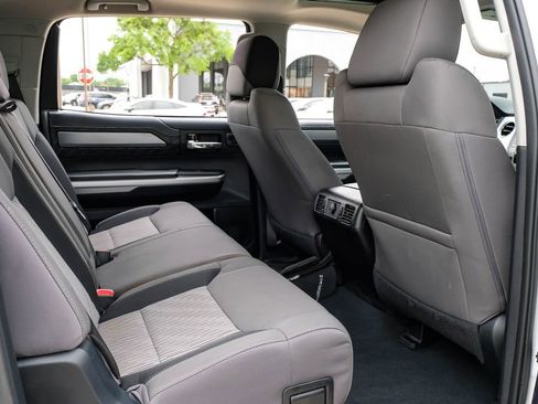 Used 2016 Toyota Tundra Platinum image 36