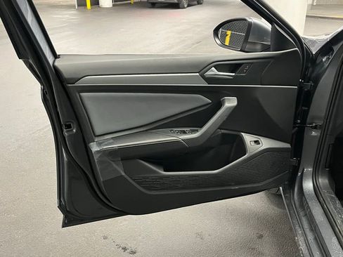 New 2026 Volkswagen Jetta SE image 14