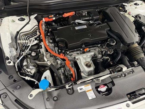 Used 2020 Honda Accord Touring image 38