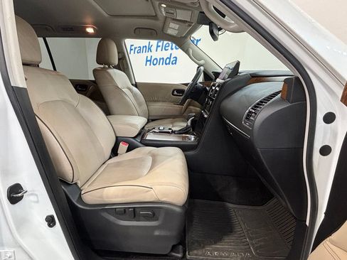Used 2023 Nissan Armada SL w/ Captain's Chairs Package AWD/4WD image 39