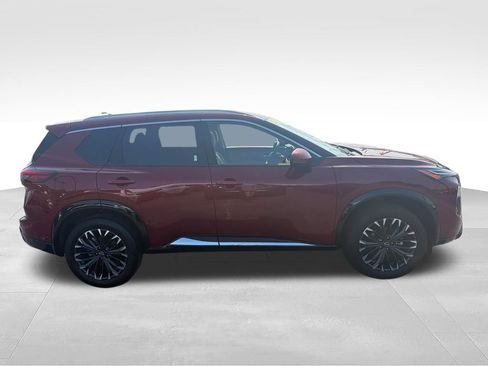 Used 2025 Nissan Rogue Platinum w/ Platinum Premium Package AWD/4WD image 8