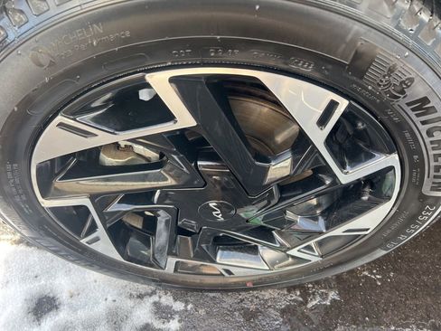 Certified 2023 Kia Sportage SX image 47