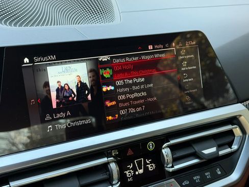 Used 2022 BMW M4 xDrive Competition image 19