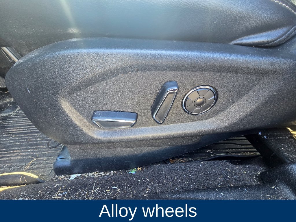 Used 2018 Ford Explorer Platinum AWD/4WD image 19