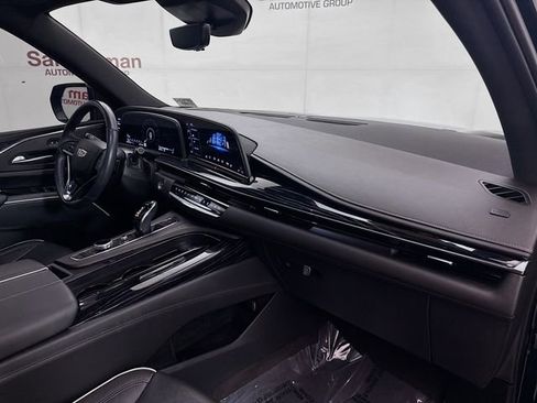 Used 2023 Cadillac Escalade Sport w/ Touring Package image 34