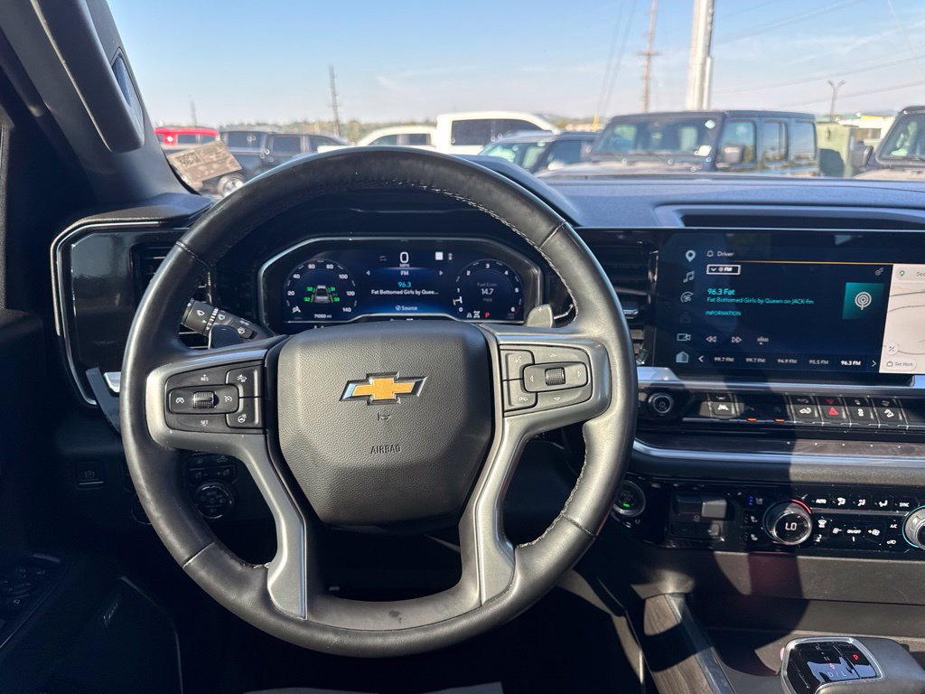 Used 2023 Chevrolet Silverado 1500 LTZ w/ LTZ Premium Package AWD/4WD image 24