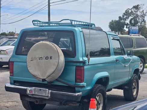 Used 1987 Ford Bronco II 4WD image 4