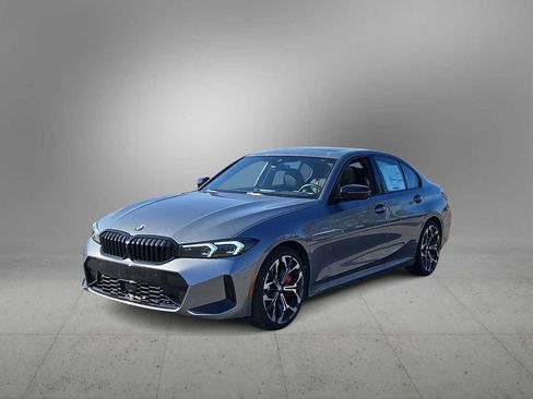 New 2026 BMW 330i xDrive Sedan w/ M Sport Package image 4
