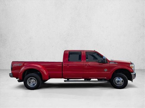 Used 2012 Ford F350 Lariat w/ Chrome Pkg image 4