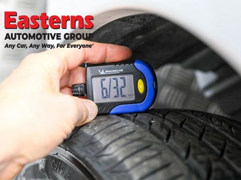 Used 2020 Nissan NV200 S image 26