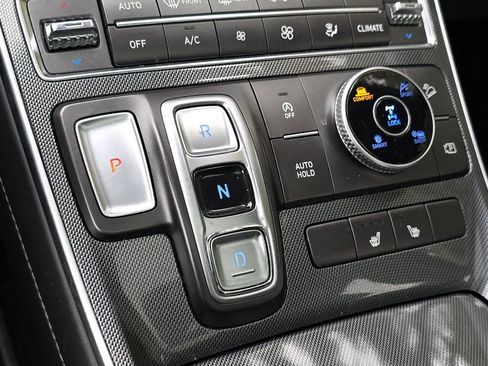 Used 2023 Hyundai Santa Fe SEL w/ Premium Package image 21