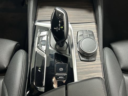 Used 2021 BMW 540i xDrive 540i xDrive w/ M Sport Package image 23