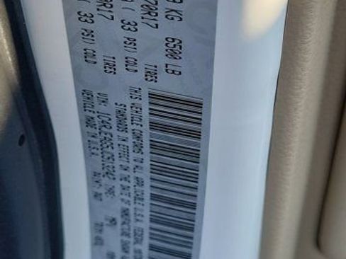 Used 2018 Jeep Grand Cherokee Laredo RWD image 33