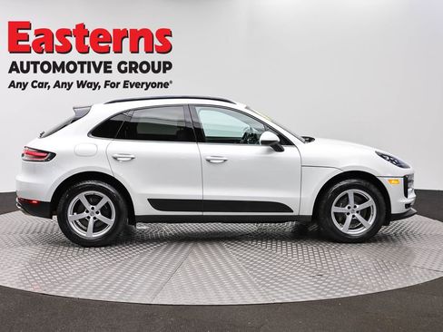 Used 2021 Porsche Macan AWD/4WD image 4