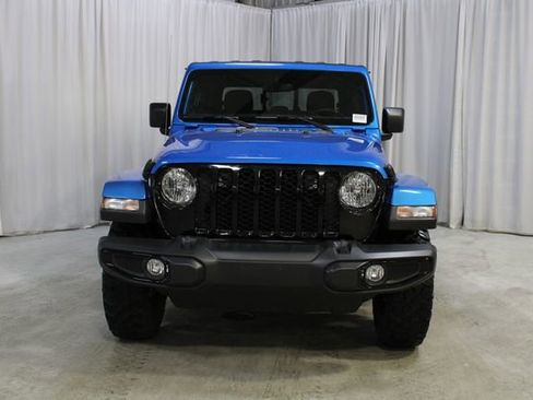Used 2021 Jeep Gladiator Willys image 34