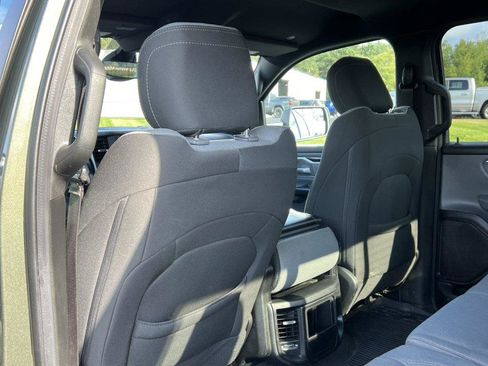 Used 2021 RAM 1500 Big Horn AWD/4WD image 40