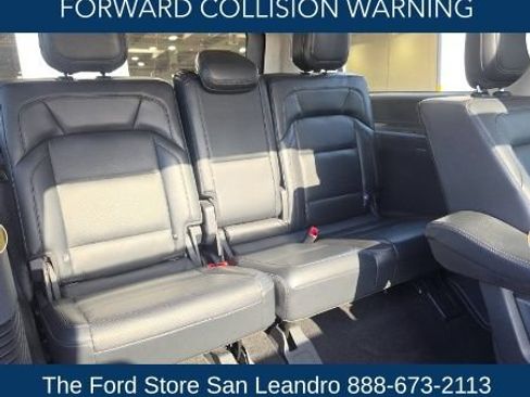 Used 2025 Lincoln Navigator L Reserve AWD/4WD image 12