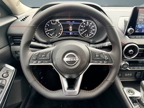 New 2025 Nissan Sentra SR image 14