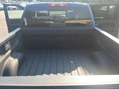 Used 2017 Chevrolet Silverado 1500 High Country AWD/4WD image 19