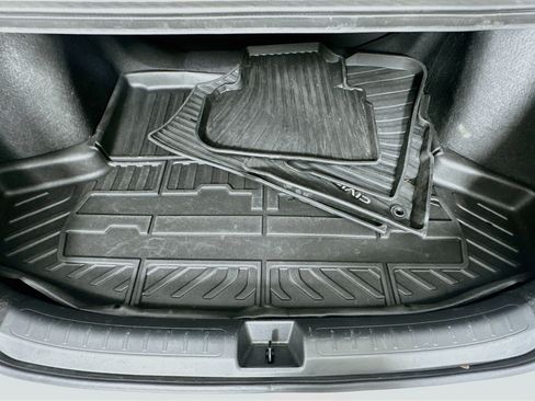 Used 2022 Honda Civic EX image 28