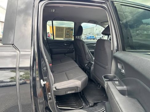 Used 2023 Honda Ridgeline Sport image 37