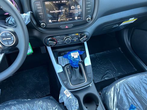 New 2025 Kia Soul LX image 14