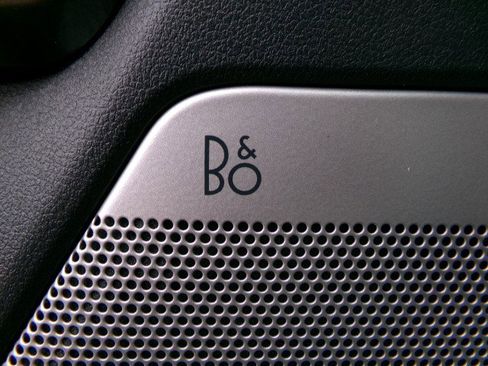 Used 2022 Ford F150 XLT w/ Equipment Group 302A High image 23