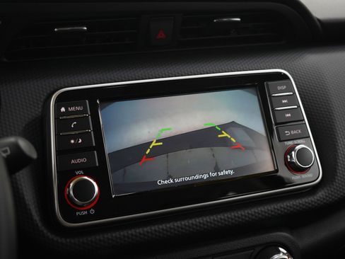 Used 2024 Nissan Kicks S image 25