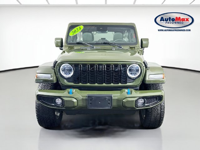 Used 2024 Jeep Wrangler High Altitude AWD/4WD image 2