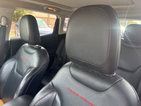 Used 2017 Jeep Compass Trailhawk w/ Leather Interior Group image 11