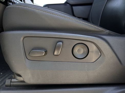 Used 2025 GMC Sierra 1500 SLT RWD image 26