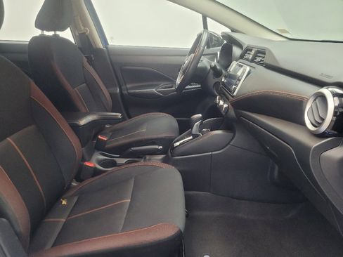 Used 2021 Nissan Versa SR FWD image 21