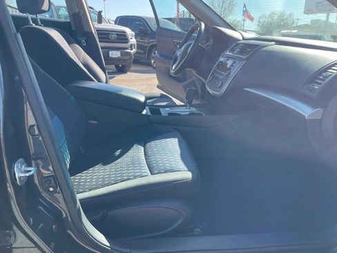 Used 2016 Nissan Altima 2.5 S w/ Power Driver Seat Package FWD image 8