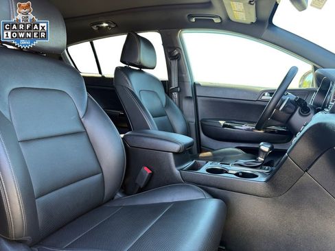 Certified 2022 Kia Sportage Nightfall Edition w/ Nighfall AWD Premium Package image 15